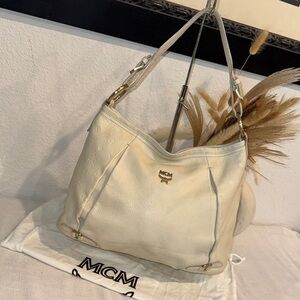 MCM White Viestos Hobo Handbag with Dustbag